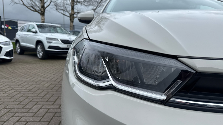 Volkswagen Polo 1.0 Life 5dr Petrol Hatchback